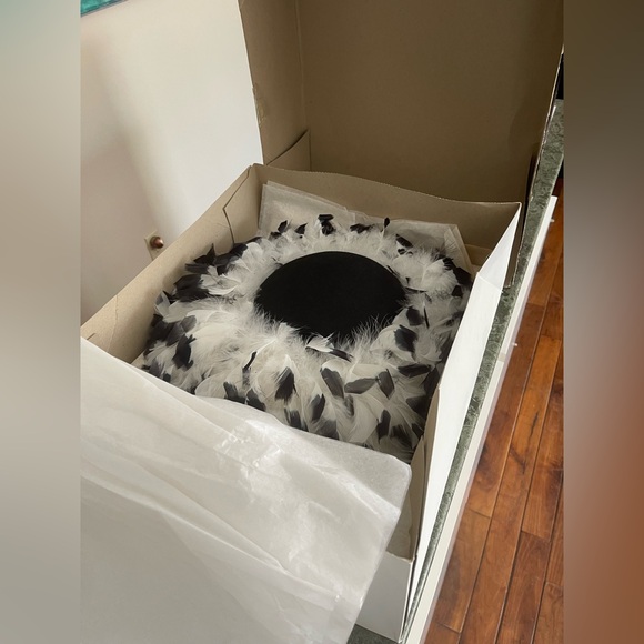 Wool and feather fancy hat by Bollman. Audrey Hepburn in Breakfast at Tiffany’s! - Picture 9 of 10